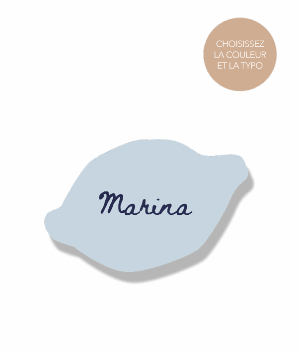 Marque-place bleu forme organique avec typographie manuscrite